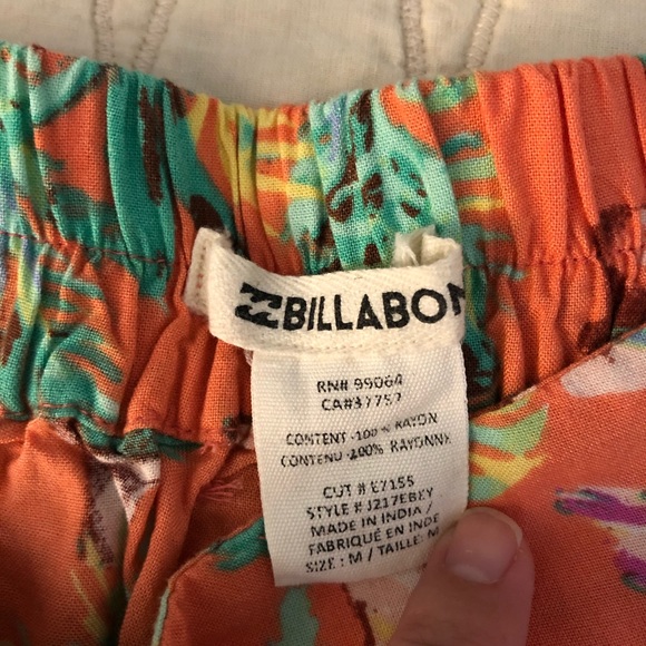 Billabong Beyond Sunrise Elastic Woven Short - Picture 6 of 9